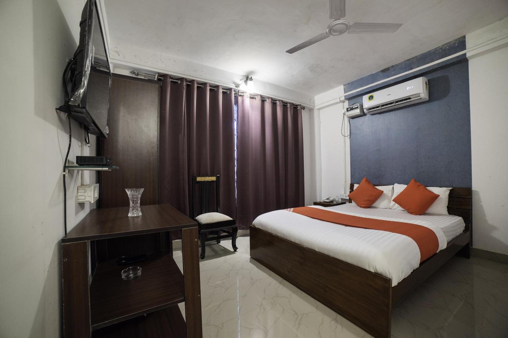 Hotel O Highland Manor Guwahati Exteriör bild
