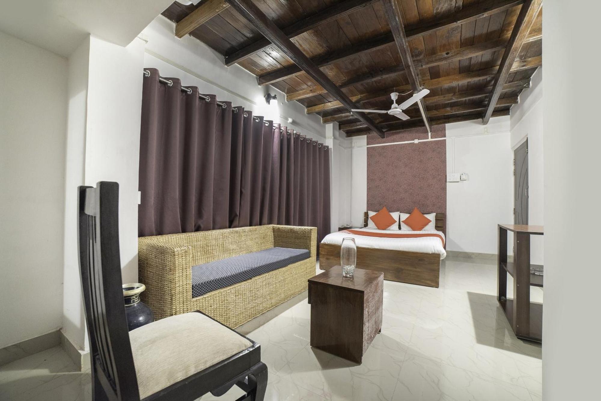 Hotel O Highland Manor Guwahati Exteriör bild