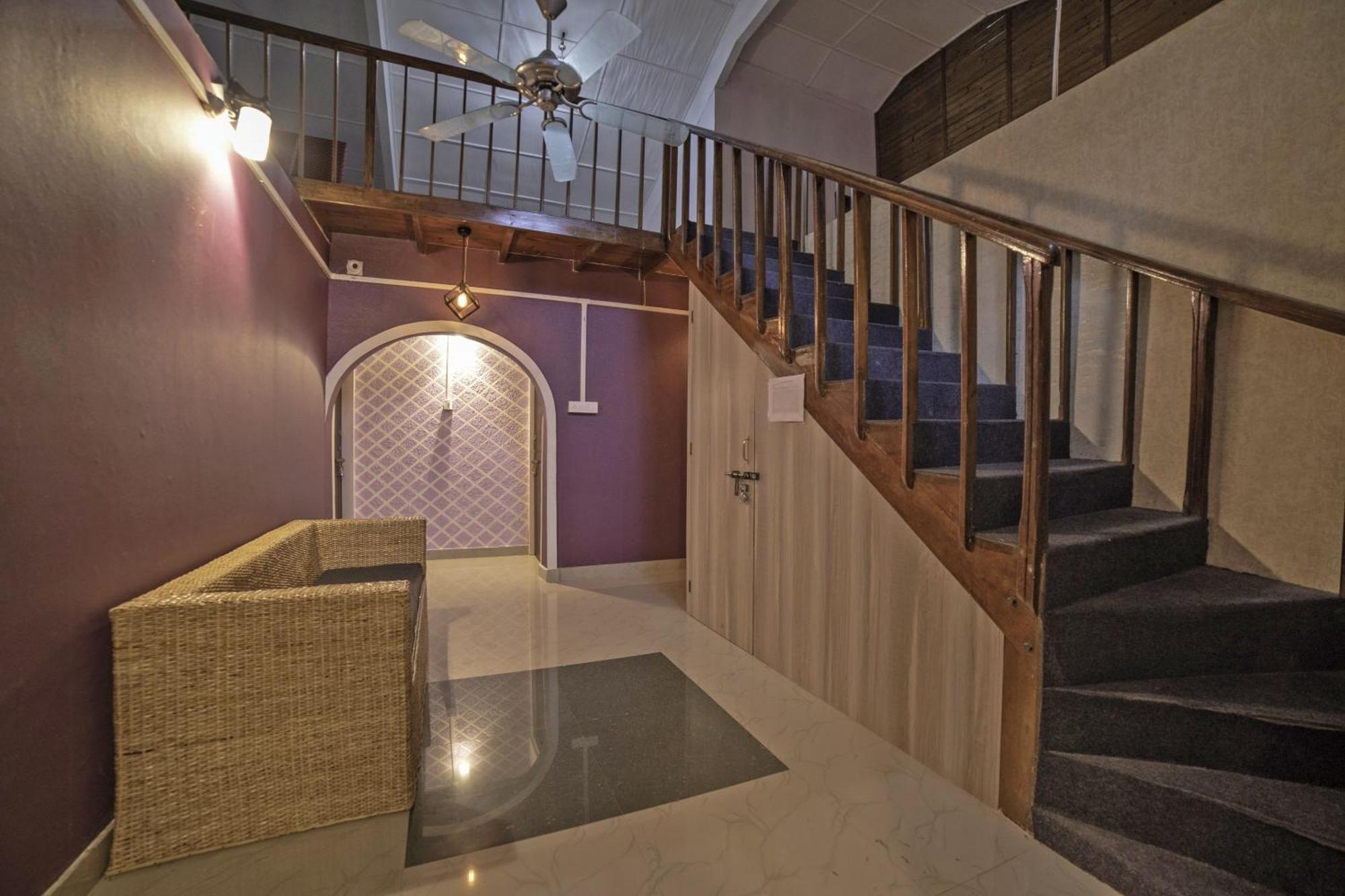 Hotel O Highland Manor Guwahati Exteriör bild