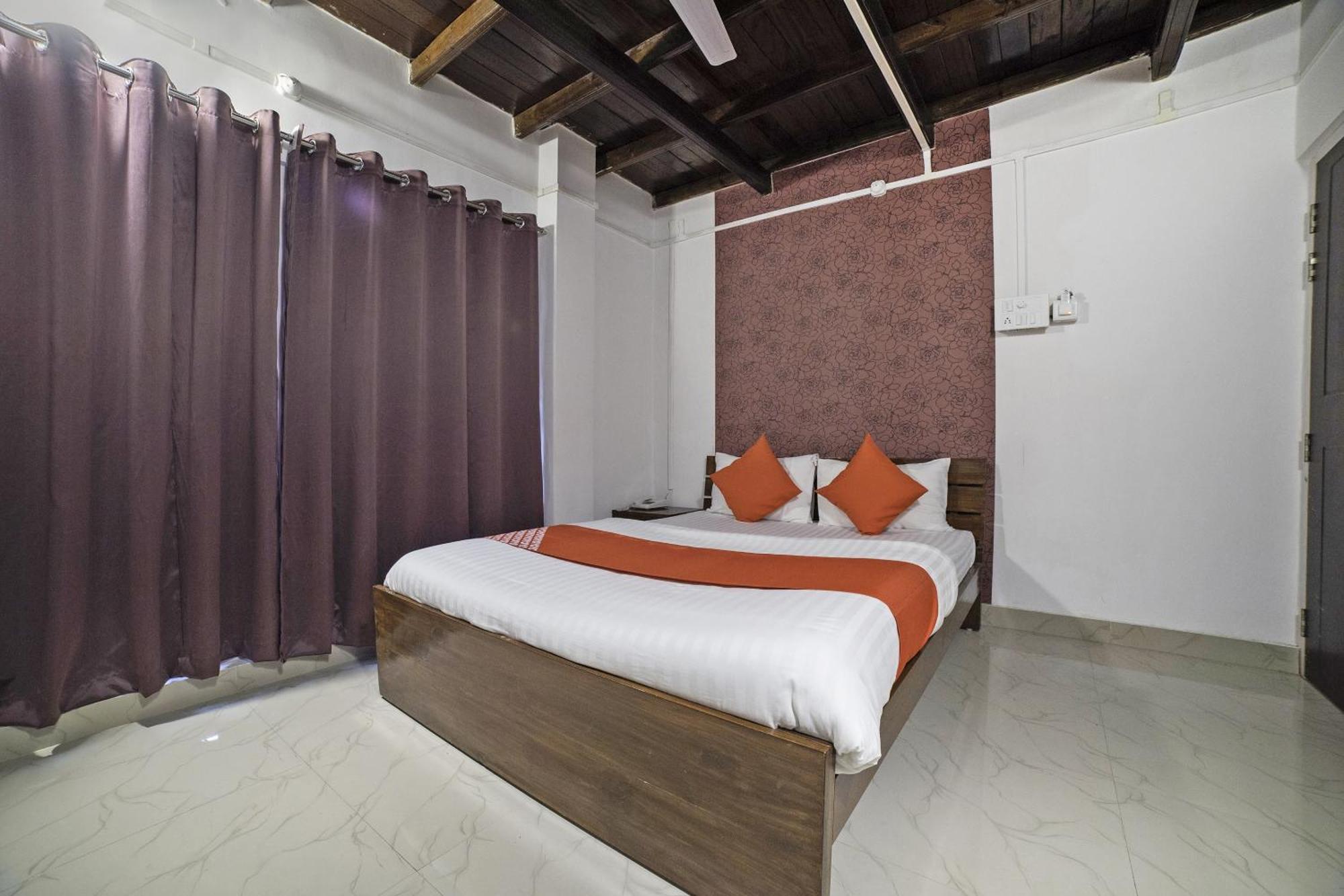 Hotel O Highland Manor Guwahati Exteriör bild